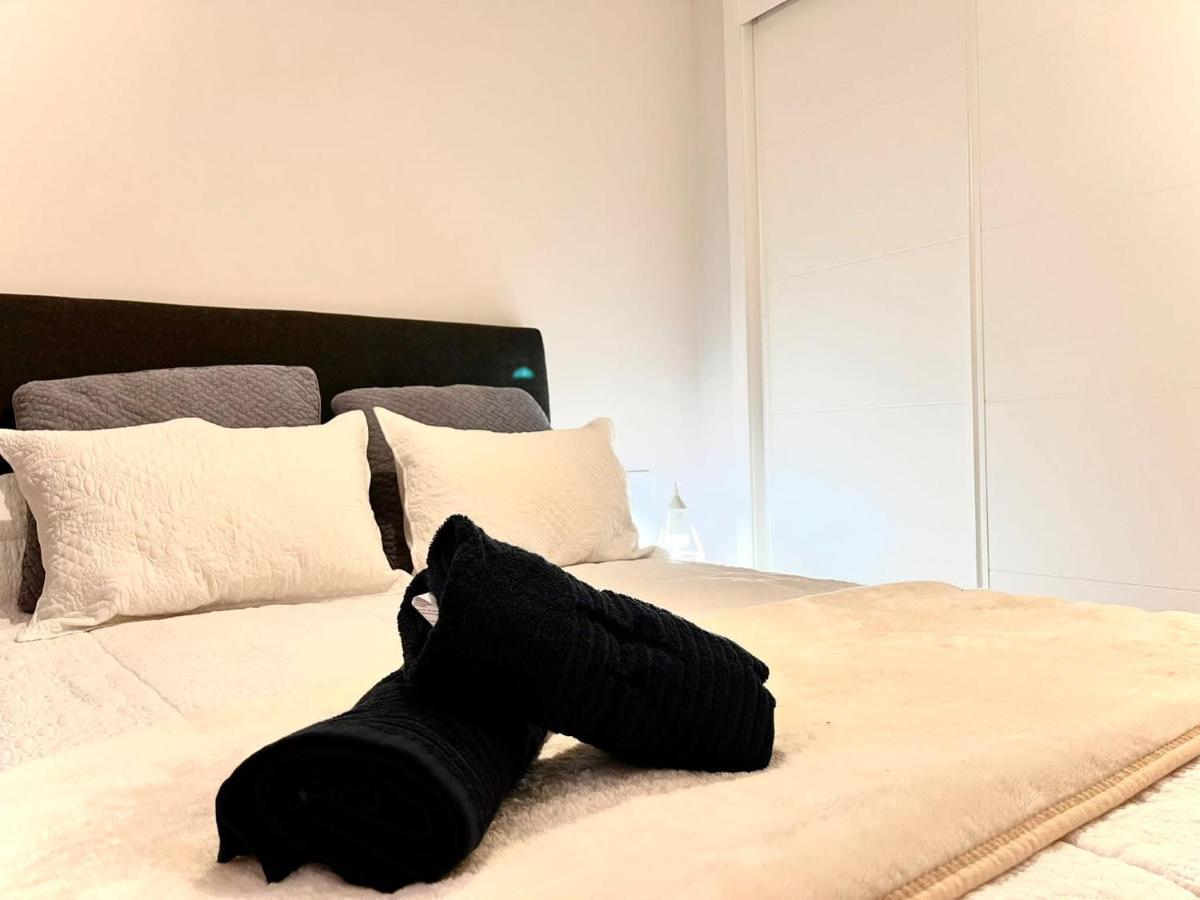 Sky Garden Trip Malaga Apartment Luaran gambar