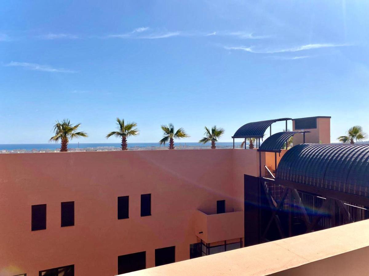 Sky Garden Trip Malaga Apartment Luaran gambar